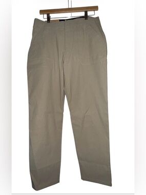 Eddie Bauer women’s straight ankle pants